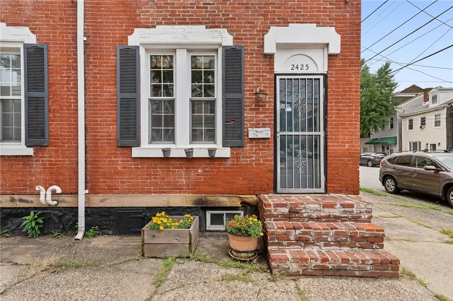 2425 Jane St, Pittsburgh, PA 15203 - #2