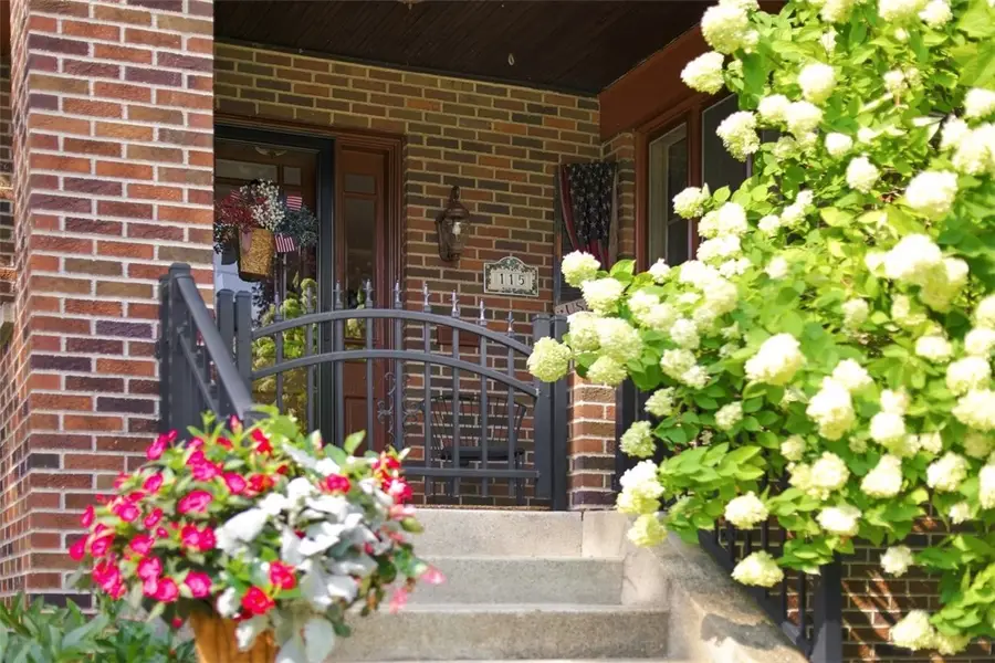 115 W Brentridge Ave, Pittsburgh, PA 15227 - #2