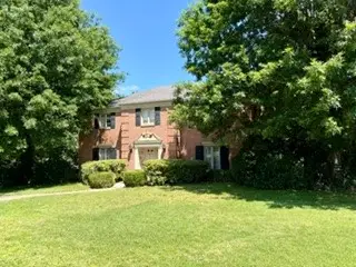 209 Claremont Dr, New Kensington, PA 15068