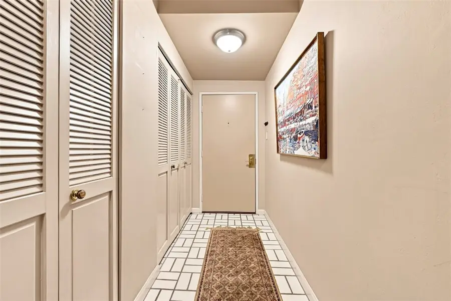 1500 Cochran Road #409, Pittsburgh, PA 15243 - #2