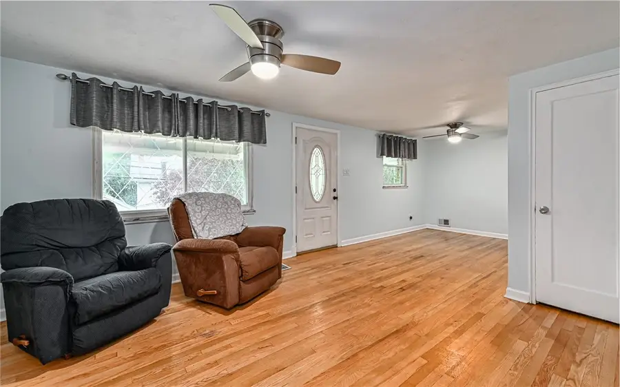 1337 Hamilton Rd, Pittsburgh, PA 15234 - #3