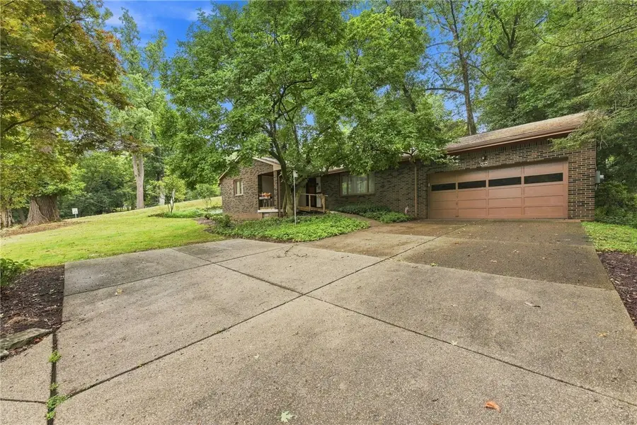 404 Mckown St, Sewickley, PA 15143 - #2