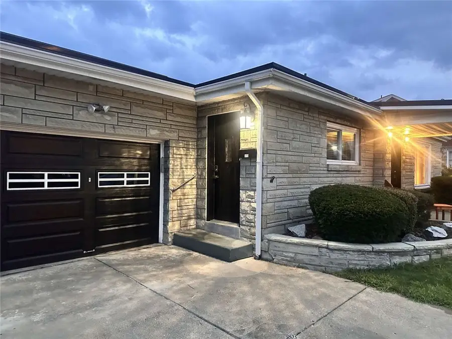 515 1st St, Canonsburg, PA 15317 - #2