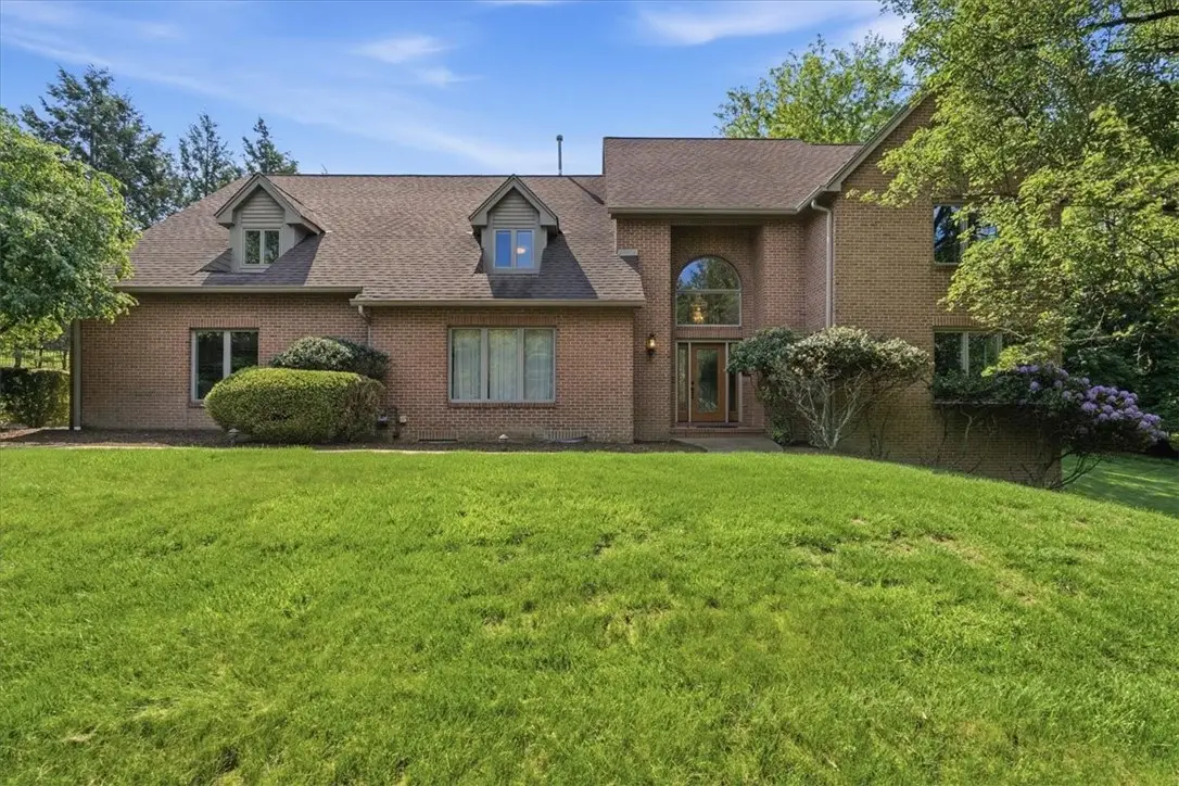 210 Reichold Rd, Wexford, PA 15090 - #1