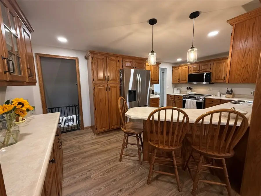 33 Ashland Way, Vandergrift, PA 15690 - #3