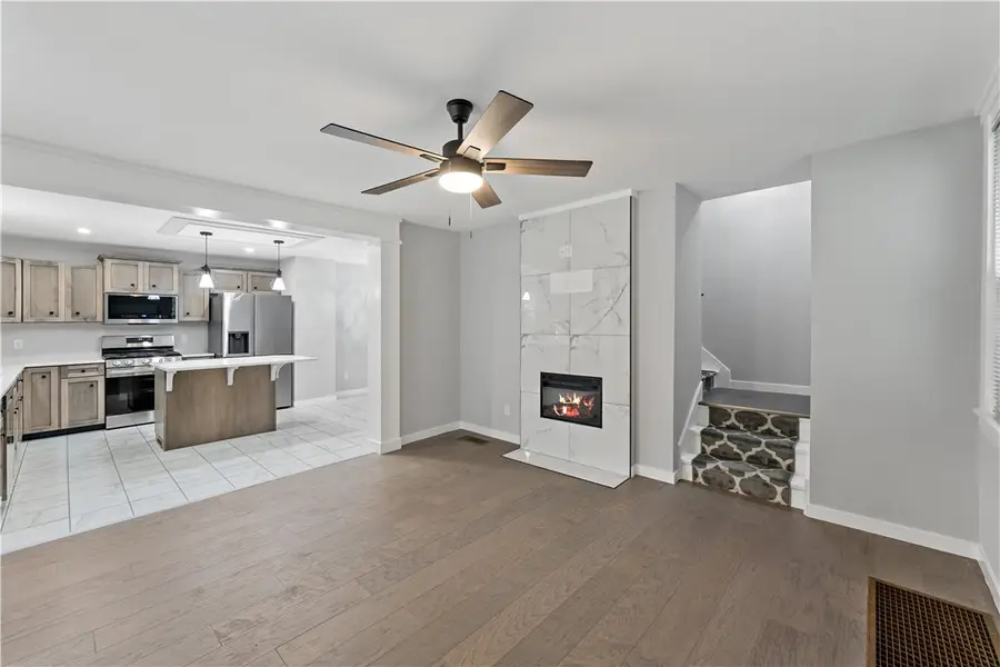 2611 Broadway Ave, Pittsburgh, PA 15216 - #2
