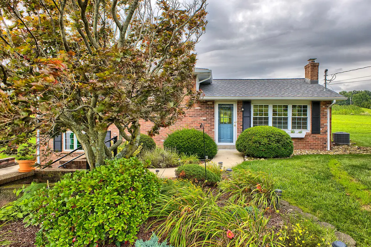 350 Heimann Road, Latrobe, PA 15650 - #1