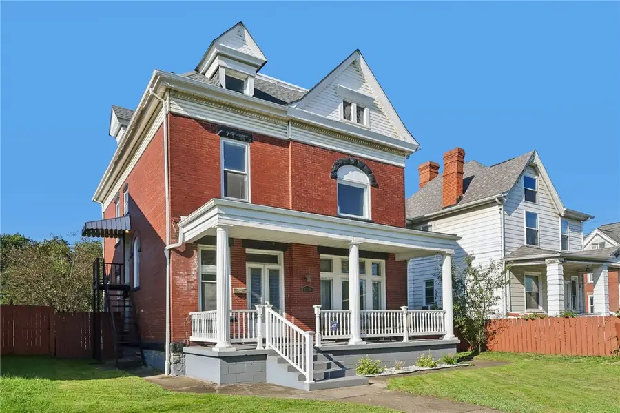 1336 4th Avenue, Coraopolis, PA 15108 - #2
