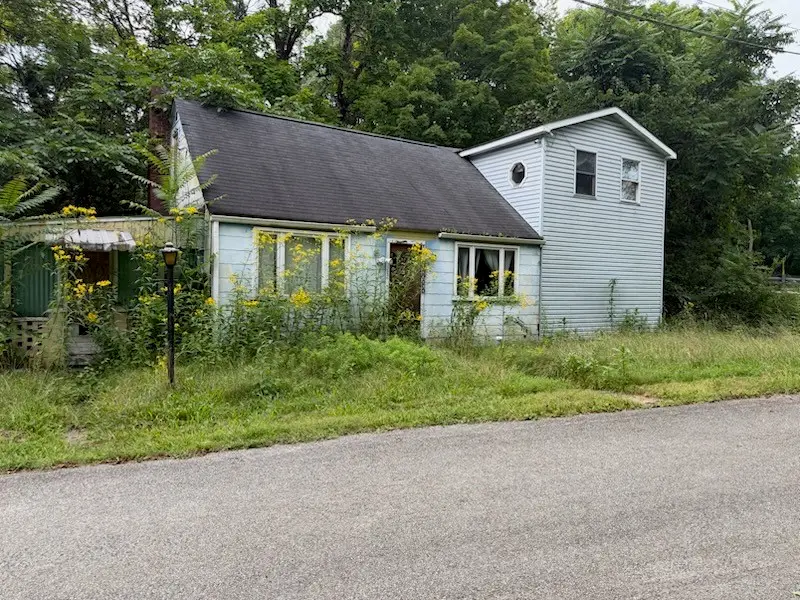202 Clark, Saltsburg, PA 15681 - #1