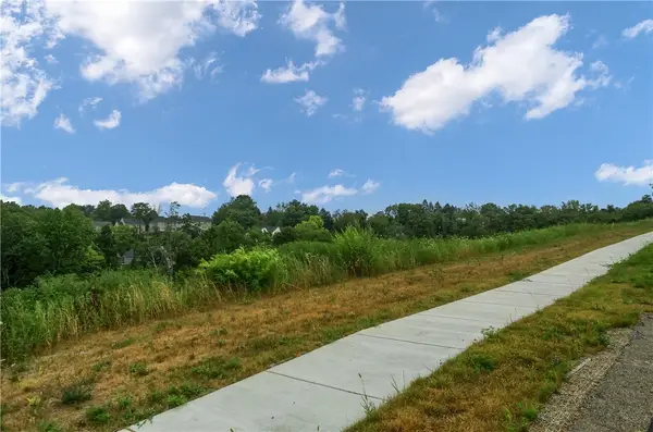 Lot 5 Beaver Grade Road, Mckees Rocks, PA 15136