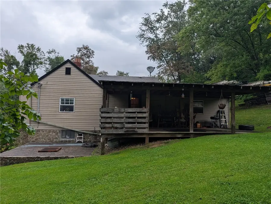 237 Fox Stop Rd, Charleroi, PA 15022 - #2