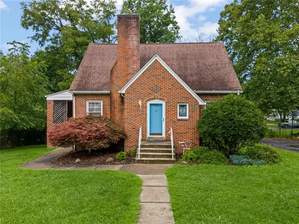 545 Sherman Avenue, Waynesburg, PA 15370