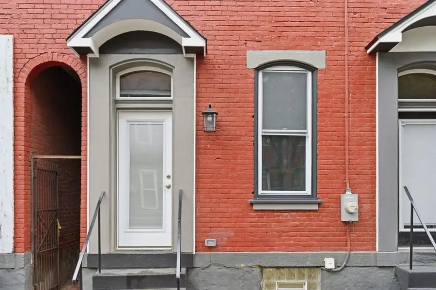 3448 1/2 Ligonier St, Pittsburgh, PA 15201 - #2
