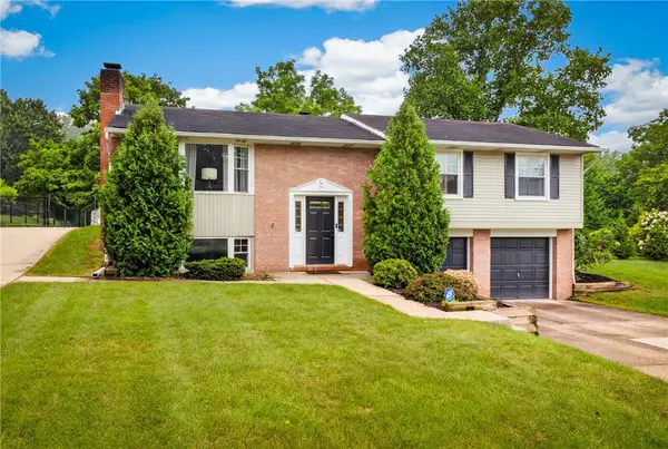 272 Hays, Pittsburgh, PA 15241