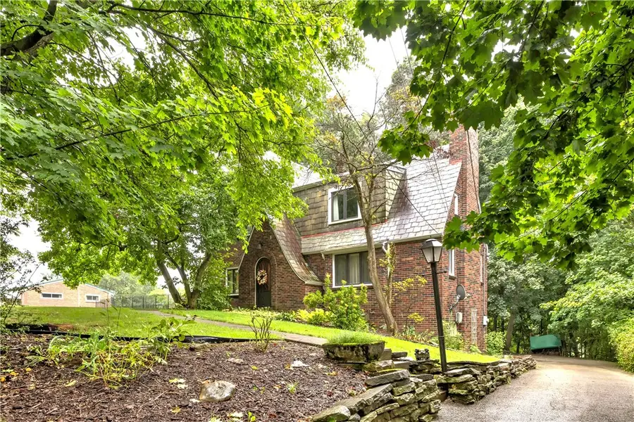 148 E Fairview Ave, Pittsburgh, PA 15237 - #2