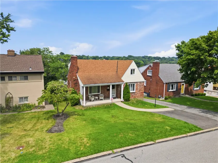1134 Cardinal Dr, Pittsburgh, PA 15243 - #2