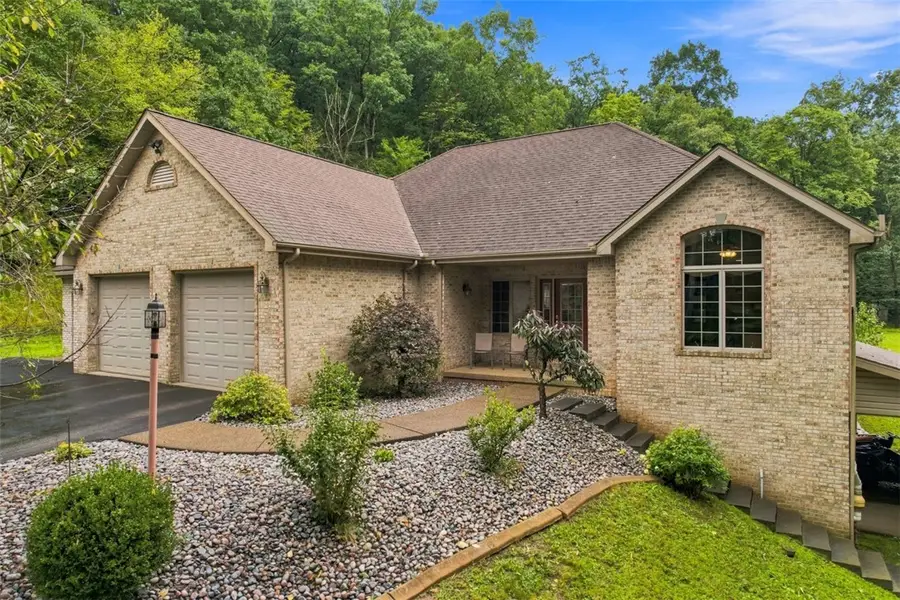 221 Shaw Court, New Alexandria, PA 15670 - #2