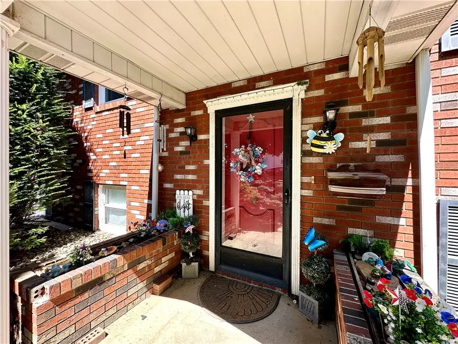 1619 Stanton Ave, New Castle, PA 16101 - #3