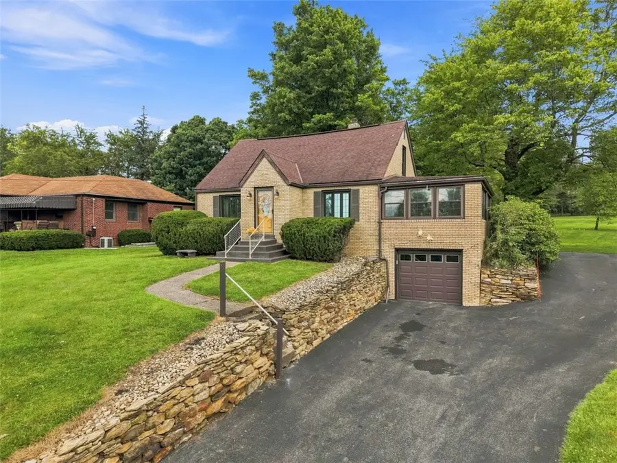 2871 Conway Wallrose Rd, Baden, PA 15005 - #3