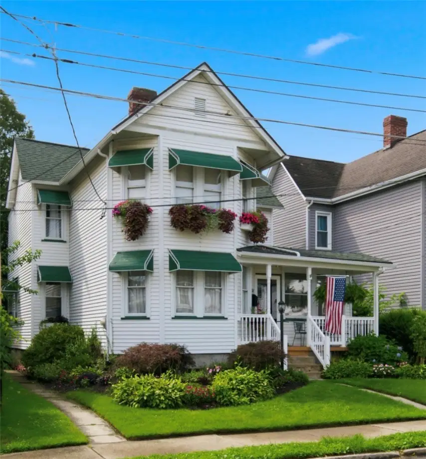 284 S Stewart St, Blairsville, PA 15717 - #1
