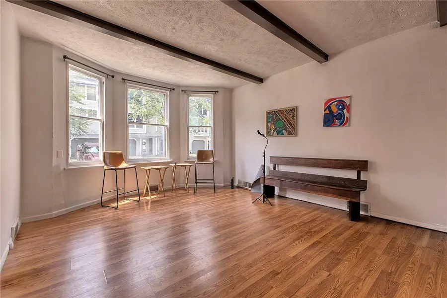 411 Noble St, Pittsburgh, PA 15232 - #3
