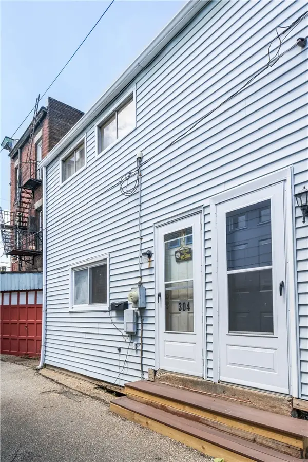 304 Pilgrim Way, Pittsburgh, PA 15215