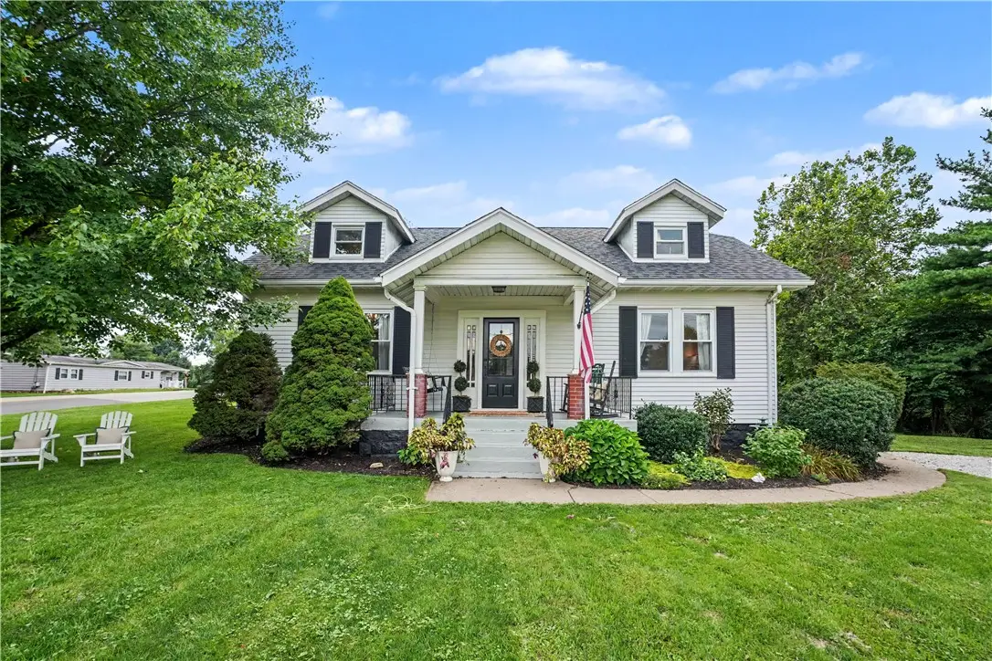 481 Cecil Henderson Rd, Cecil, PA 15321 - #1