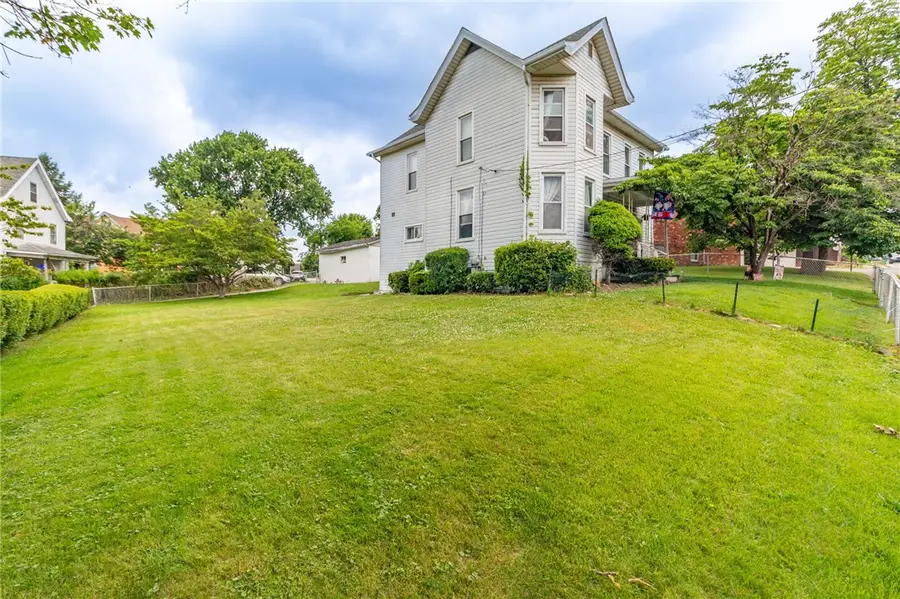 641 W Newton St, Greensburg, PA 15601 - #3