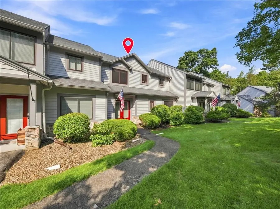 1308 Westridge Dr, Somerset, PA 15502 - #2