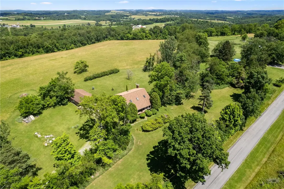 203 Wotring Rd, Washington, PA 15301 - #1
