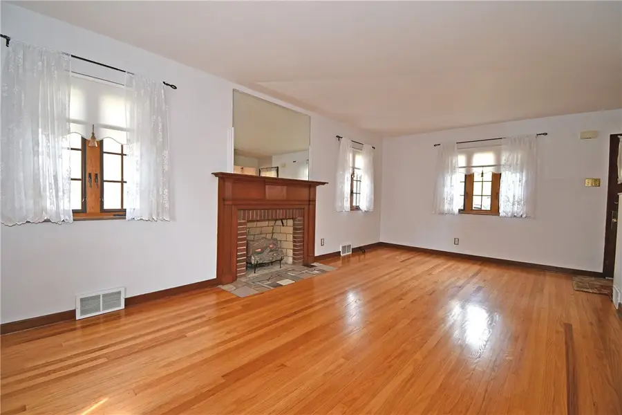 506 Fisher St, Pittsburgh, PA 15210 - #3