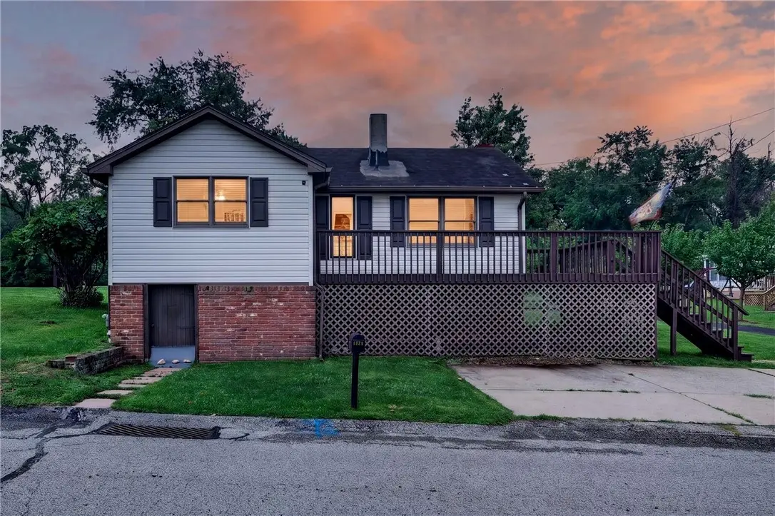 1933 Gay Avenue, Greensburg, PA 15601 - #1