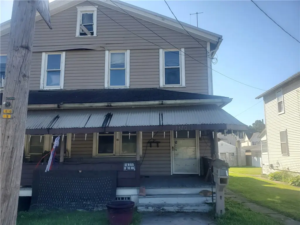 1320 3rd Ave, Ford City, PA 16226 - #1