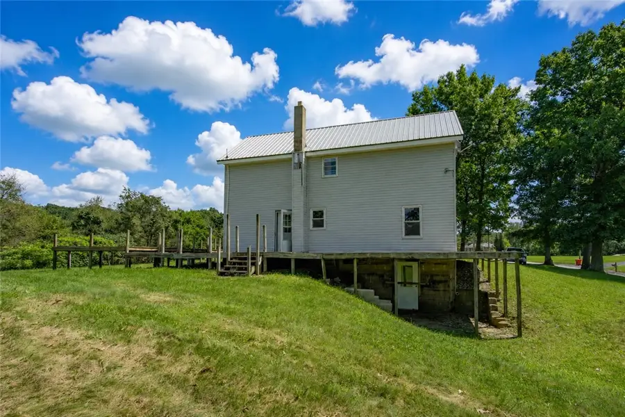 890 Campbell Run Rd, Ford City, PA 16226 - #3