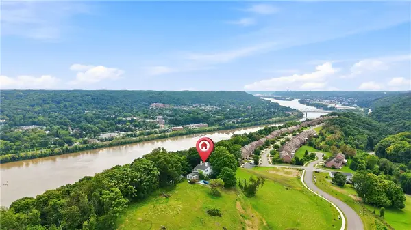 1295 Stoops Ferry Rd, Coraopolis, PA 15108
