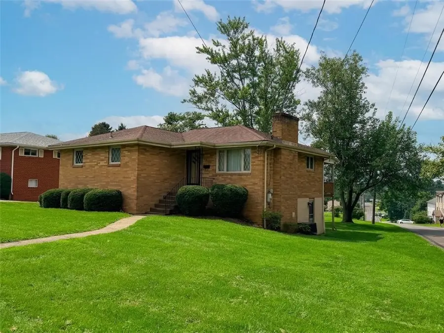 1017 4th St, Canonsburg, PA 15317 - #3