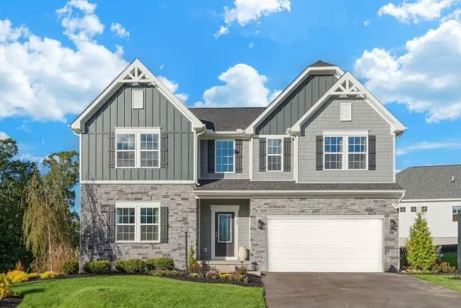 174 Victoria Dr, Coraopolis, PA 15108 - #1