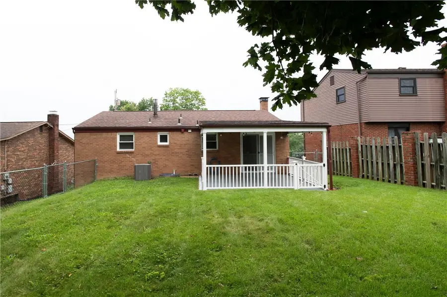 5707 Broad St, South Park, PA 15129 - #2