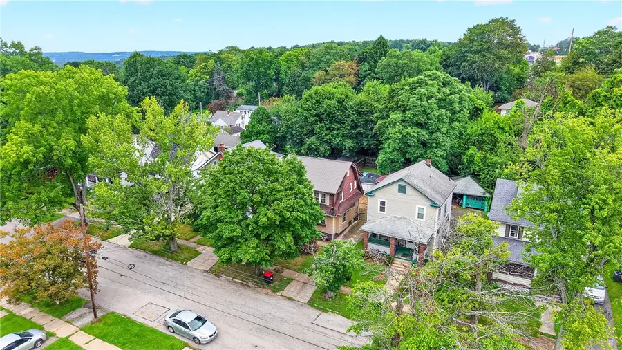 222 W Sheridan, New Castle, PA 16105 - #2