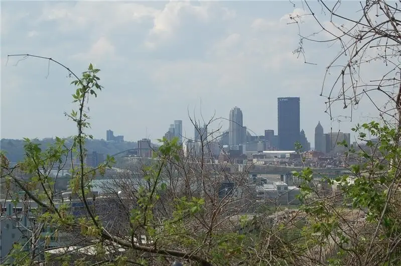 3509-3515 Wakefield Street, Pittsburgh, PA 15213 - #2