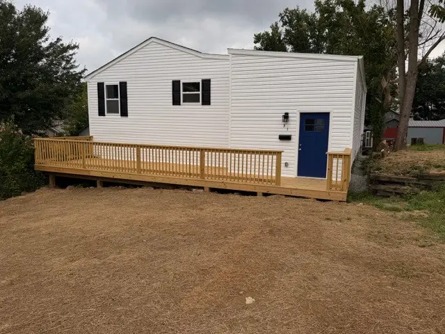 31 E Hallam Ave, Washington, PA 15301 - #2