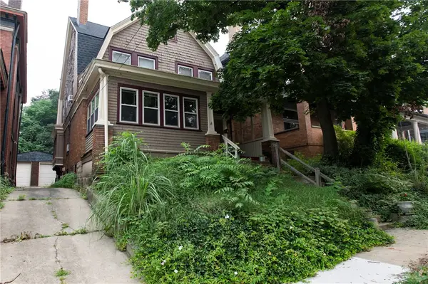 411 Hampton Ave, Pittsburgh, PA 15221