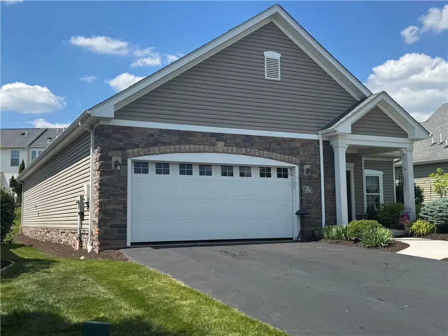 132 Cobblestone Dr, Pittsburgh, PA 15237 - #3