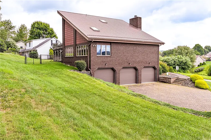 133 Mellingertown Rd, Mount Pleasant, PA 15666 - #2