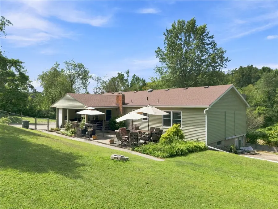 142 Willow Rd, Avella, PA 15312 - #2