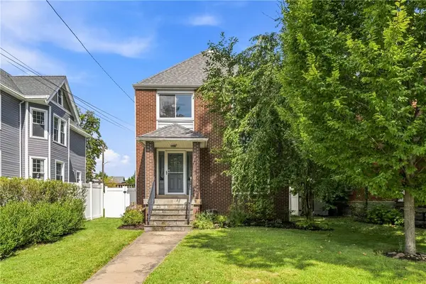 113 Biddle Ave, Pittsburgh, PA 15221