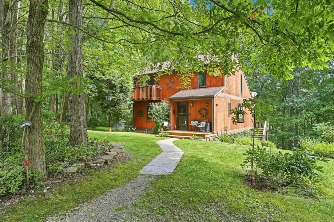 114 Firetower Rd, Ligonier, PA 15658 - #1