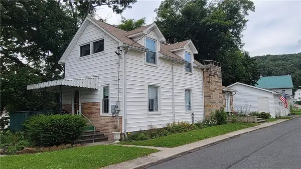 225 Clark Street, Hooversville, PA 15936