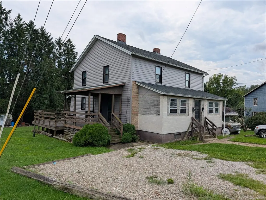 23 Jamison St, Uniontown, PA 15401 - #1