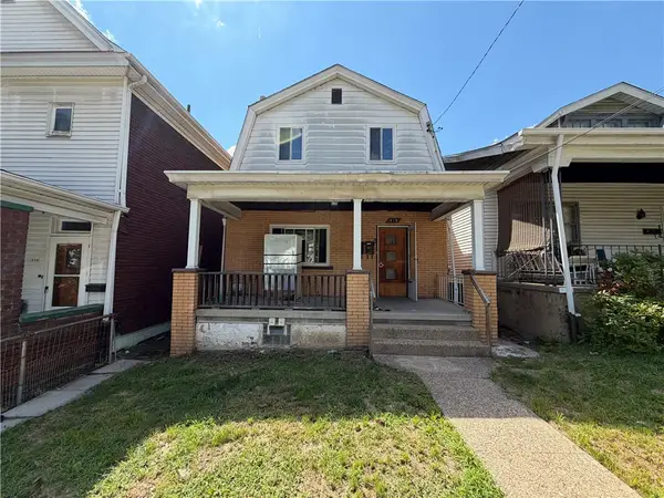 818 Lamont St, Mc Kees Rocks, PA 15136